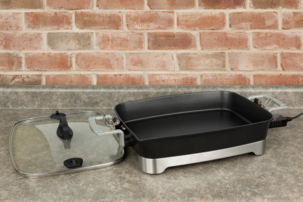 Choosing the Best Electric Skillet
